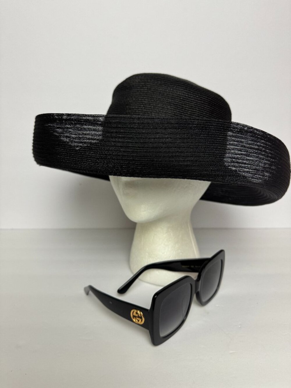 Elegant Luxury Black Hat Nordstrom Made in Italy Brim - Picture 3 of 7